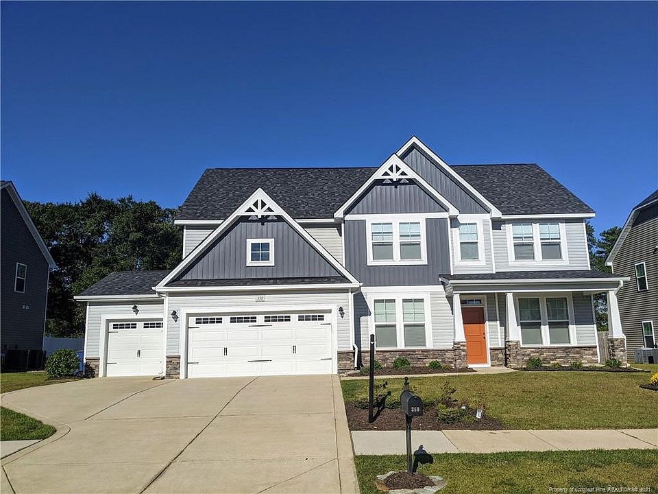 1st image of 350 Royal Birkdale Dr