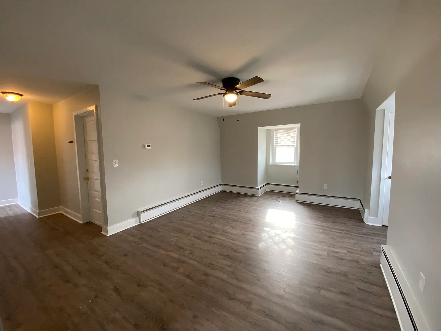 Studio, 600 sqft, $975 — Photo 4
