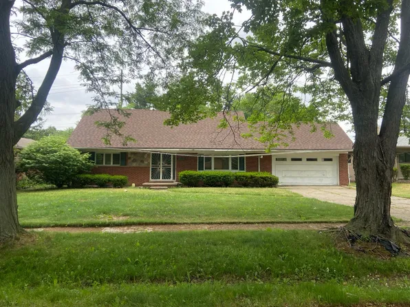 18226 Roseland Blvd, Lathrup Village, MI 48076