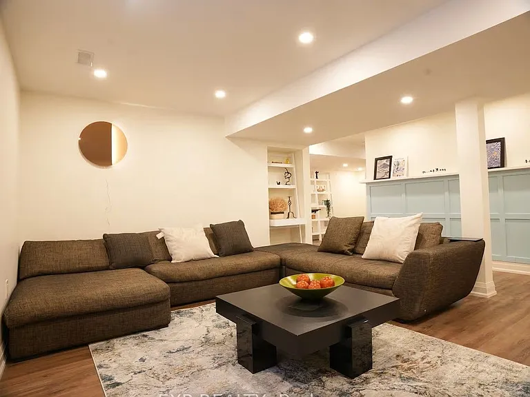 1167 Bancroft Dr #BASEMENT — Photo 19