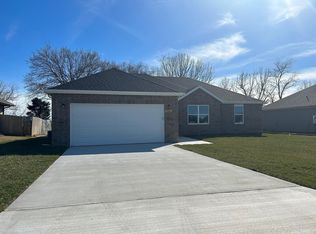 306 Payton St, Monett, MO 65708