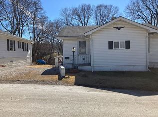 3309 Hillcrest Ave, Alton, IL 62002