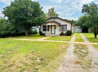 1524 N Willard St, Altus, OK 73521