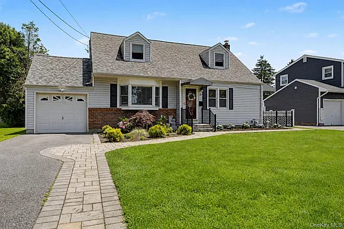 18 Heath Ln Photo 1