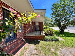 209 E 7th Ave, Chadbourn, NC 28431