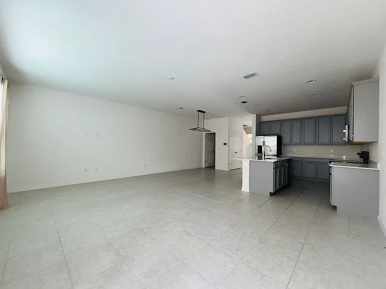 8166 Mosaic Ln — Photo 8