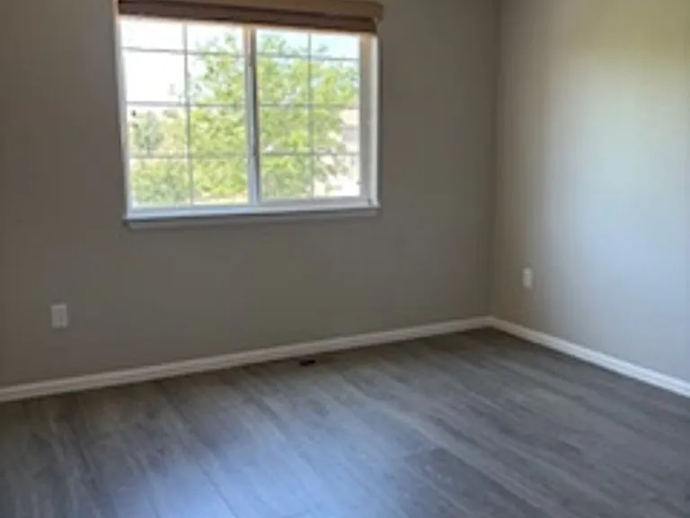 2462 Bar Harbor Dr — Photo 12
