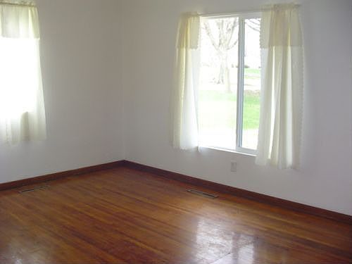2nd image of 2810 W Main St