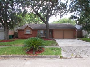 5815 Cartagena St, Houston, TX 77035