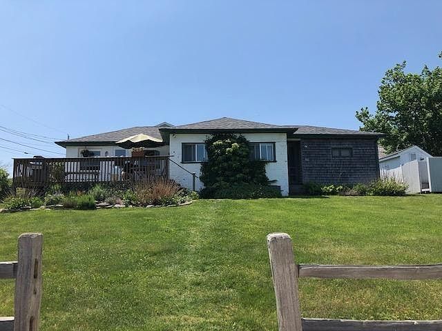 2nd image of 112 Community Dr