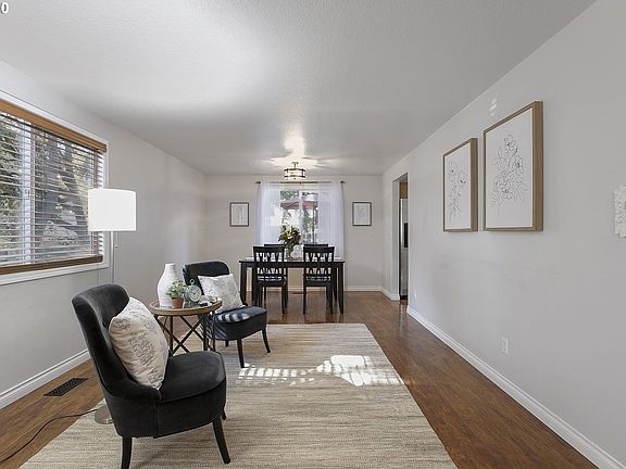 4th image of 1339 SE 61st Pl