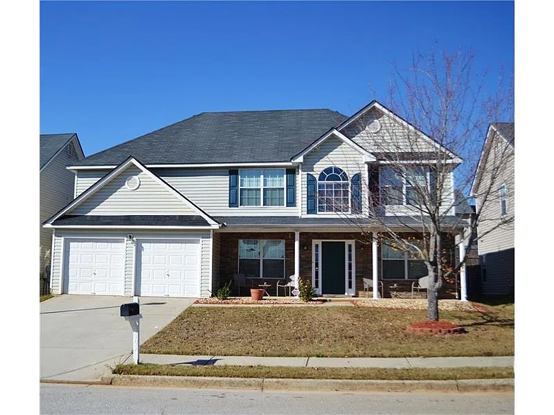 105 Middleton Dr photo 1