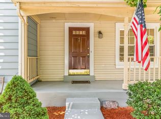 15471 Cliffview Dr, Dumfries, VA 22025