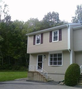 6 John William Dr APT A, Auburn, MA, 01501