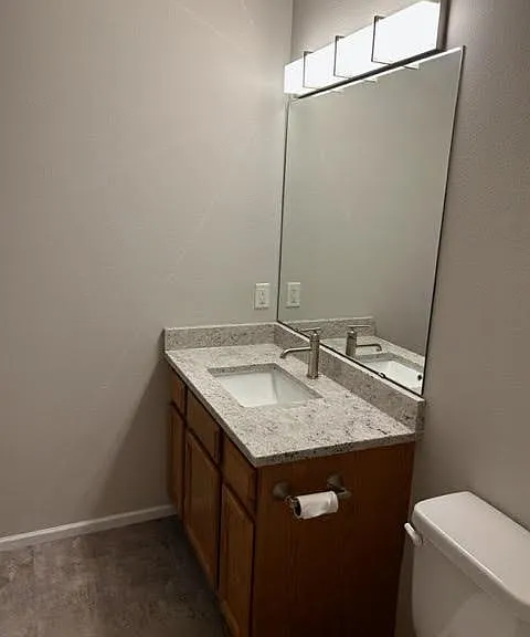 1211 E Indiana St — Photo 7