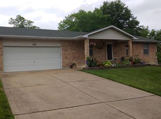 103 Briarwood Ln, Festus, MO 63028