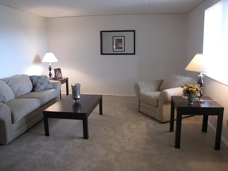2912 Treeside St NW #E — Photo 6