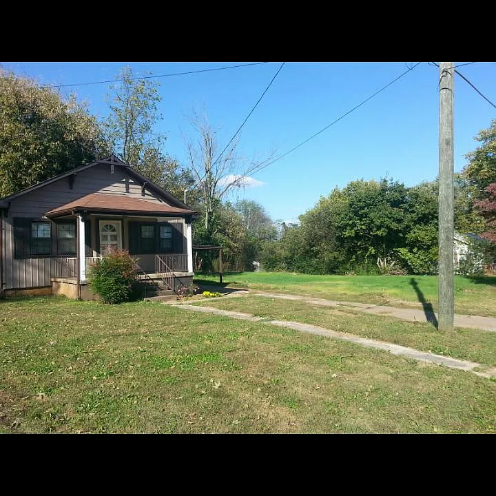 5125 McIntyre Rd