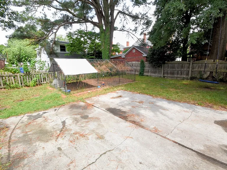 1330 Monterey Ave #1 — Photo 27