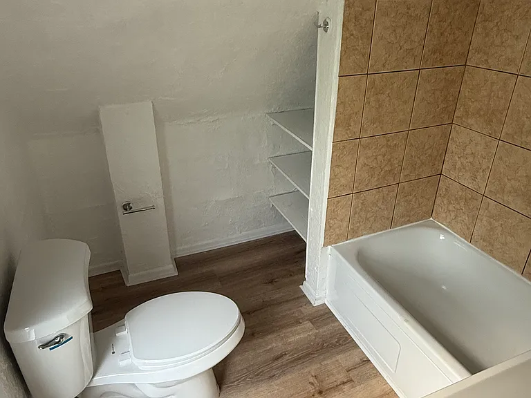 1684 Belmar Rd #3 — Photo 8