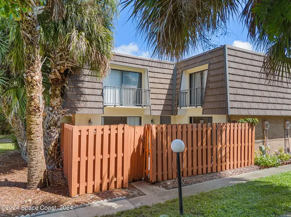 3414 Vista Oaks Cir NE, Palm Bay, FL 32905