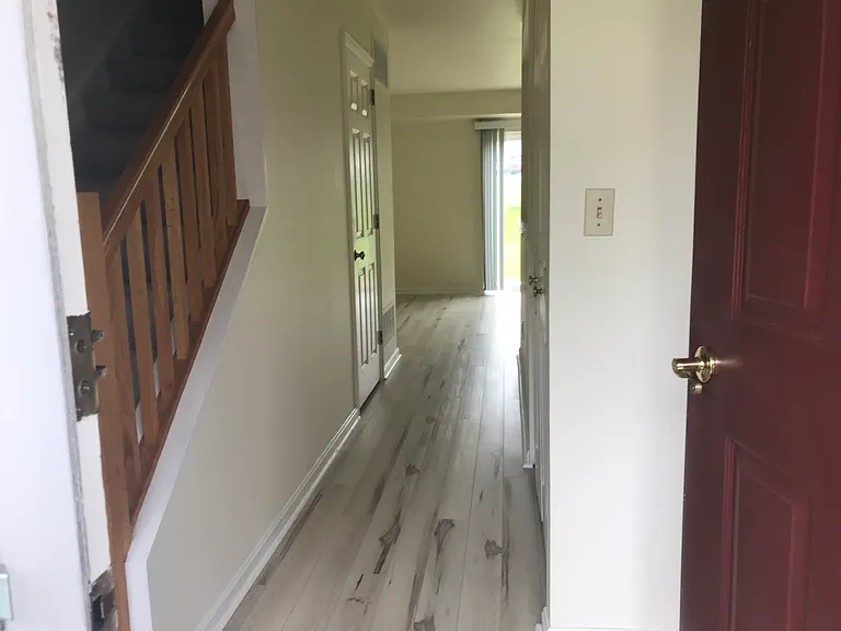 222 Cambridge Ct — Photo 7