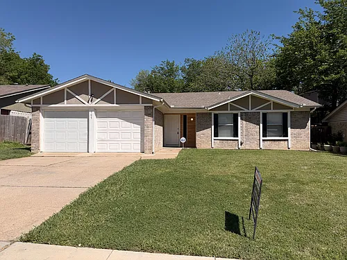 107 Hidalgo Ln Photo 1