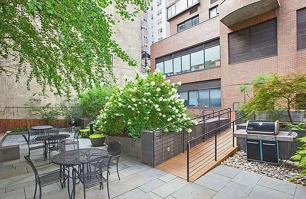 Rented by LW 21 LLC | media 59