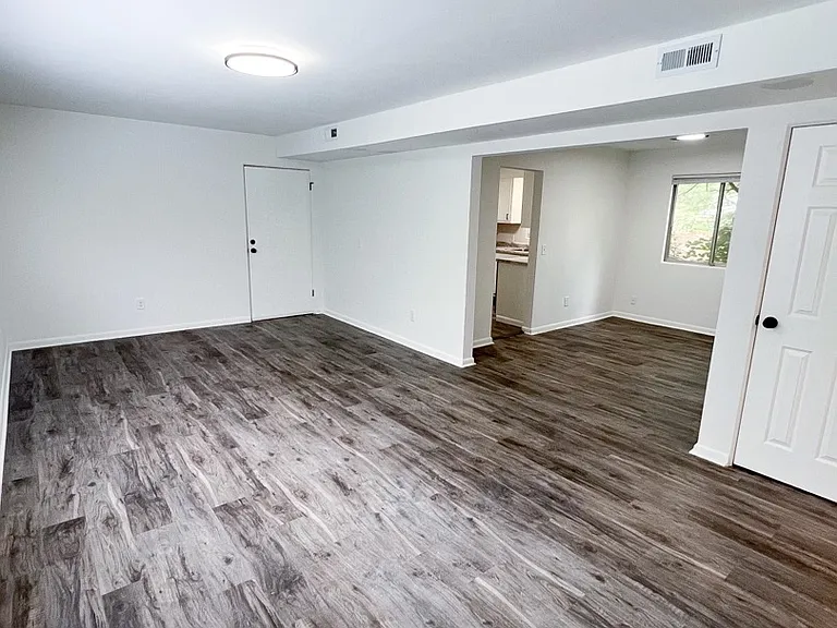 1822 Academy St #2 — Photo 3