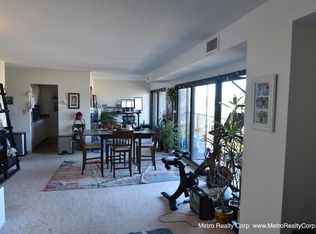 71 Centre St #5A, Brookline, MA 02446