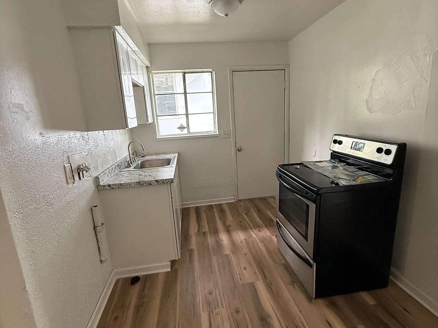 1 bed, $850 — Photo 4