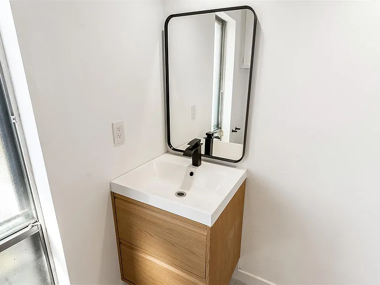 12110 Nova Dr — Photo 18