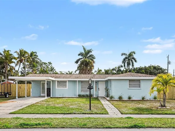 3911 118th St W, Bradenton, FL 34210