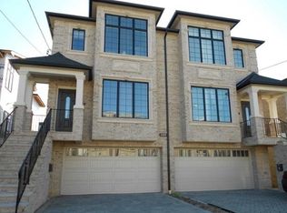 2468 7th St, Fort Lee, NJ 07024