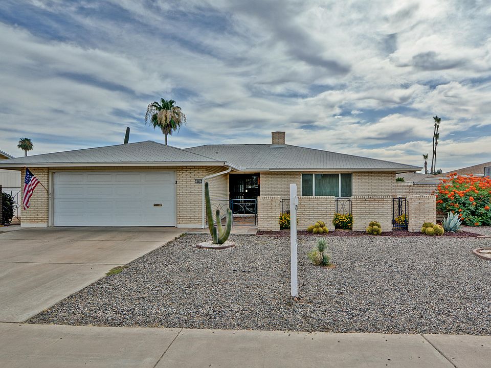 1st image of 10907 W Tropicana Cir