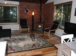 195 Arbor Ln, Cannon Beach, OR 97110