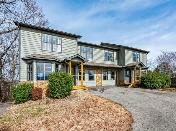 1513 Denton Rd, Pigeon Forge, TN 37862