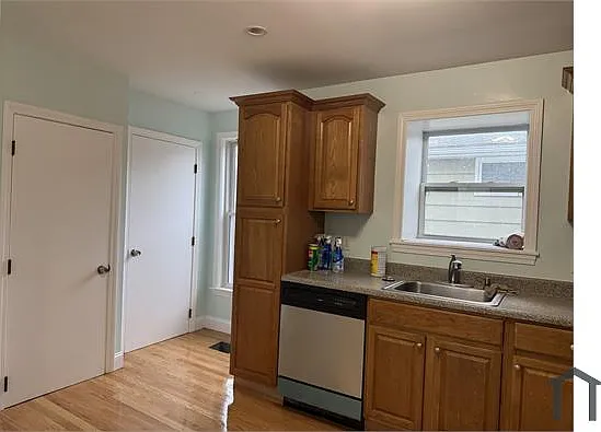 34 Lynnfield St #1 — Photo 7
