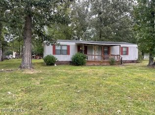 75 Bob White Spur, Burgaw, NC 28425