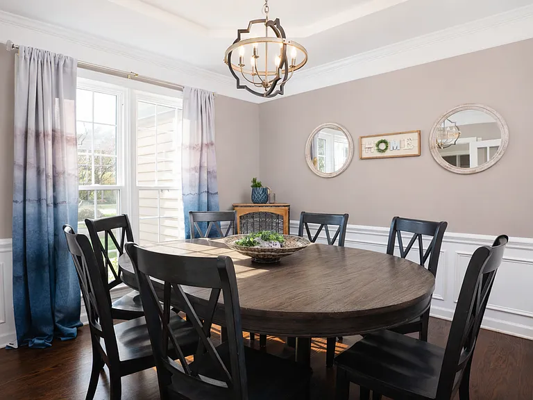 10315 Rougemont Ln — Photo 24