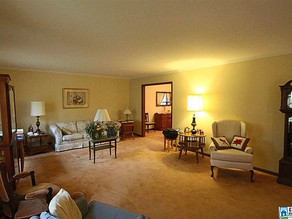 3rd image of 703 Donna Dr