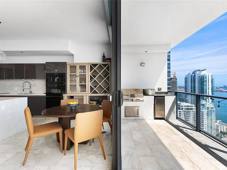 1451 Brickell Ave #4002 — Photo 31