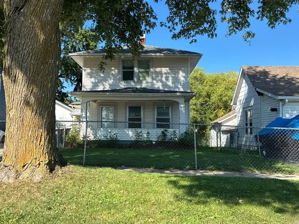 312 N Sycamore St, Creston, IA 50801