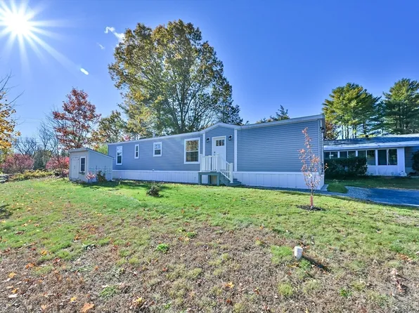 39 Park Ave, Sturbridge, MA 01566