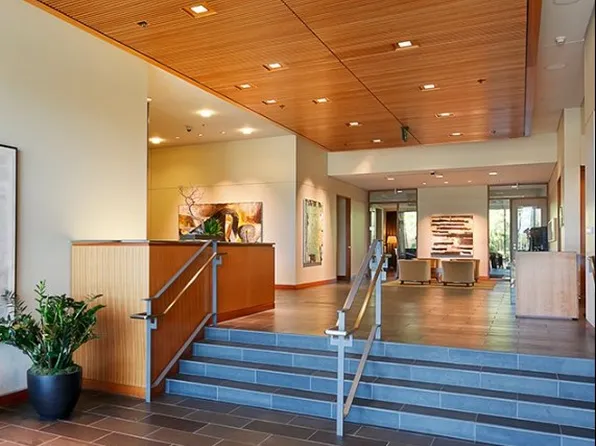 841 SW Gaines St Unit 327, Portland, OR 97239
