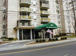 1 Strawberry Hill Ct #A, Stamford, CT 06905