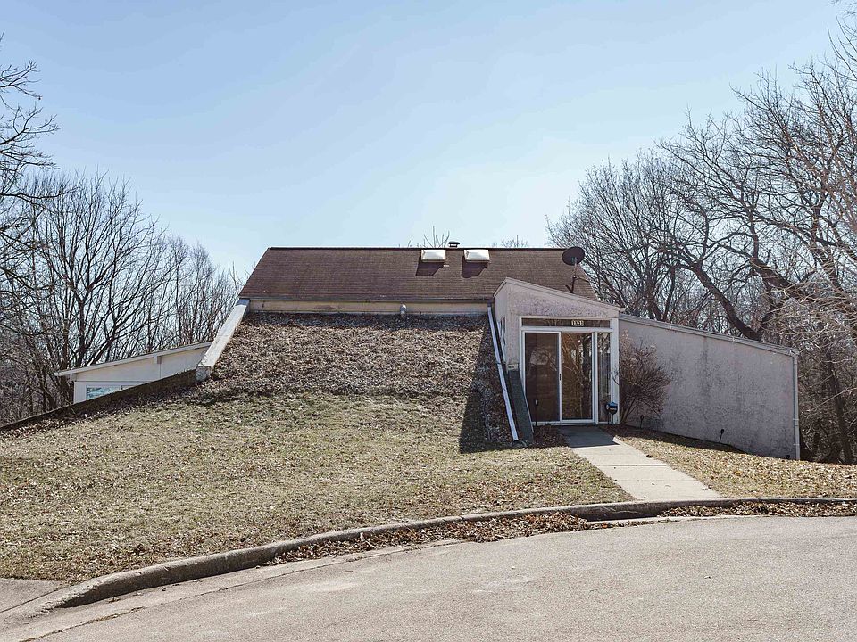 1st image of 1301 Gartland Ave