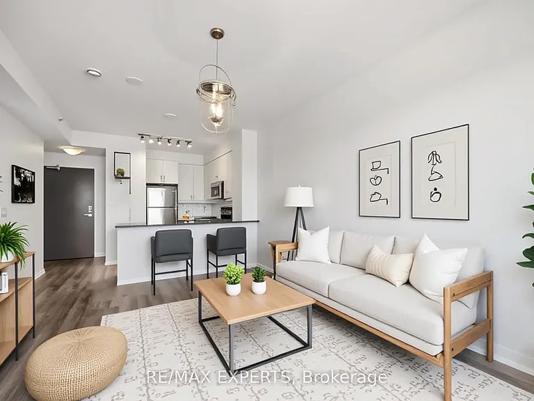 11611 Yonge St #227 — Photo 10