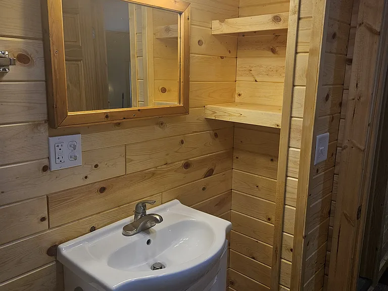 204 N 5th St #2 — Photo 8