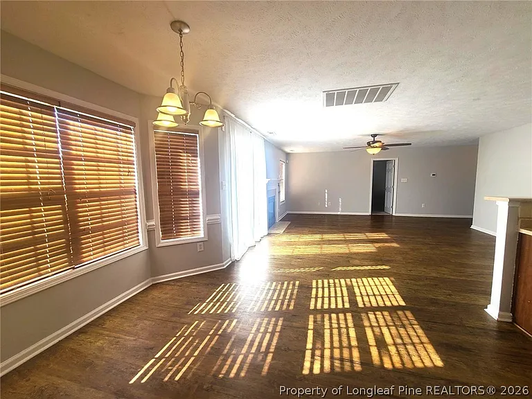 5215 Woodpecker Dr — Photo 8
